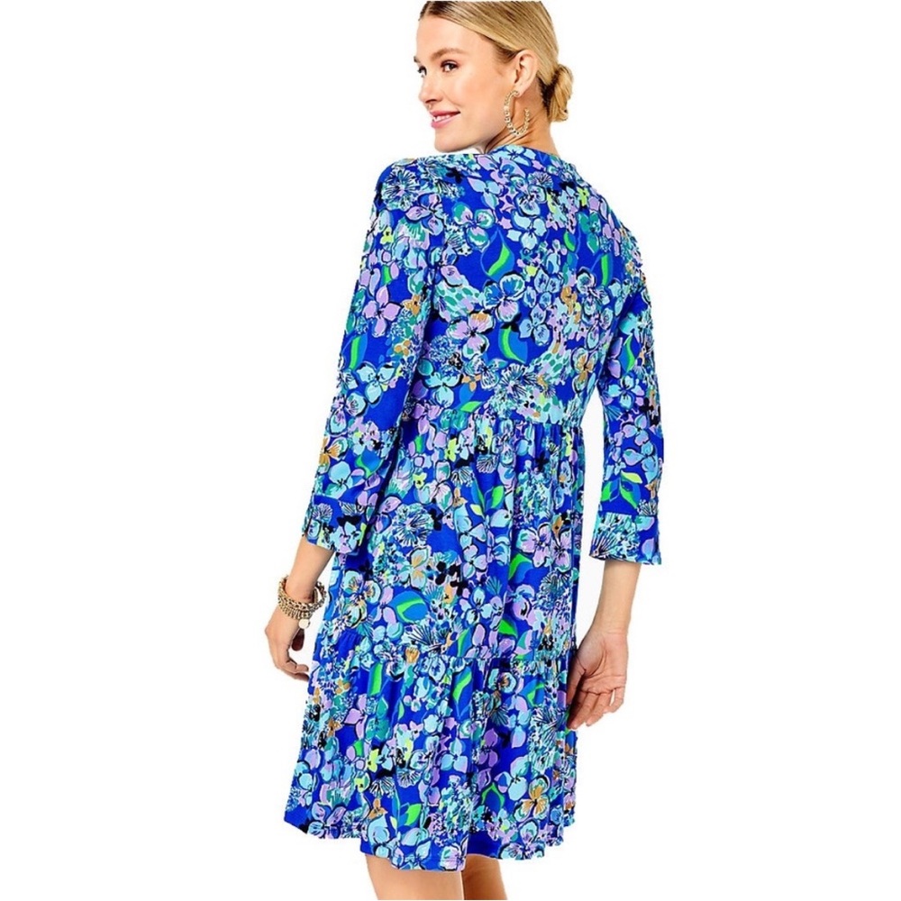 đź’™Lilly Pulitzer Alaina 3/4 Sleeve Tiered Swing Dress Blue Grotto Twilight Tropic - Picture 2 of 15